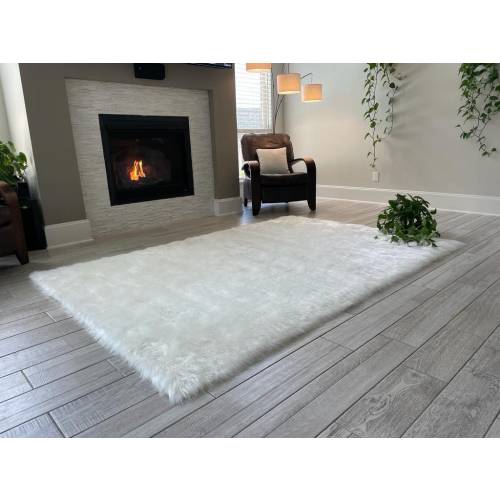 White Vegan Faux Sheepskin Rug: Soft Scandinavian Style Area Carpet