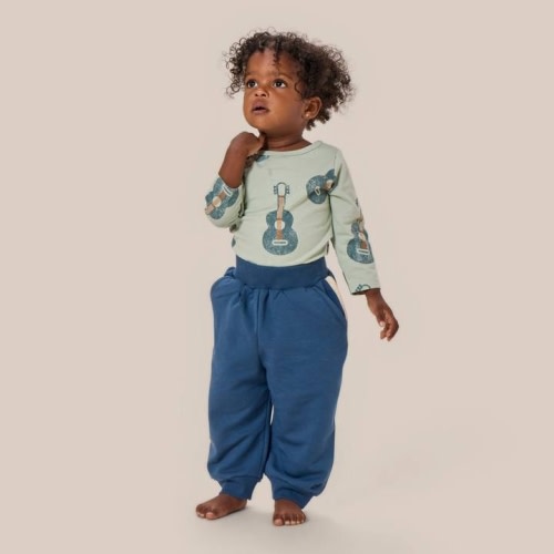 Printed Longsleeve Onesie – Young Days