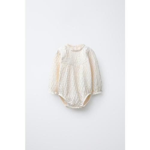 Lace Textured Bodysuit | 3-6 months