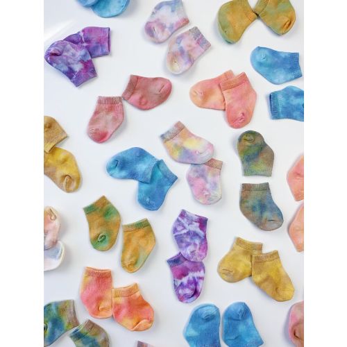 Organic Cotton Baby Socks | Hand-dyed | Tie Dye | Baby Clothes | Baby Shower Gifts | New Baby Gift | Baby Girl Clothes |… | Tye dye sock baby, Tie-dye baby onesies on display, Naturally dyed baby clothes