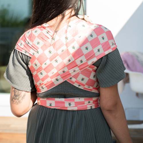 Darling Baby Wrap (7-35 lbs) | Tulip & Check Print | hope&plum