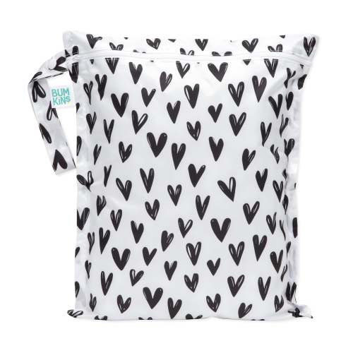 Reusable Wet Bag, Travel Bag, Waterproof Fabric – Hearts | Bumkins Baby