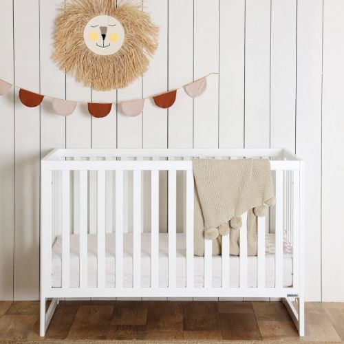 dadada Baby Austin 3-in-1 Convertible Crib White