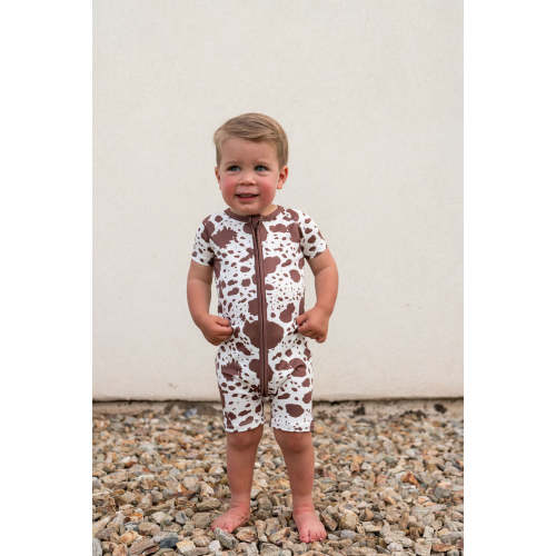 BROWN CATTLE | SHORT ZIPPER ONE PIECE