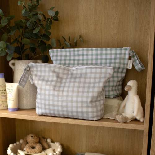 Mabel & Fox - 2 Pcs Wet Bag Set - Beige & Sage Gingham