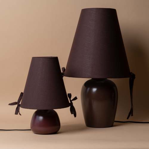 Burgundy Bows Table Lamp – Rug and Weave