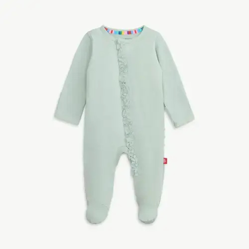 Magnetic Footie with Ruffle – Magnetic Me