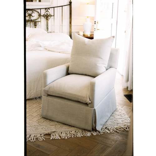 Zoey | Swivel Nursery Glider | Oilo™ Studio