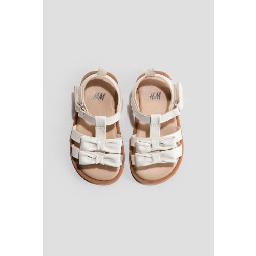 APPLIQUÉD STRAPPY SANDALS