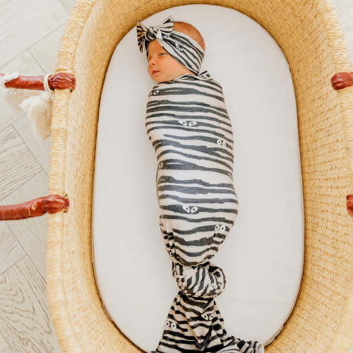 Knit Swaddle Blanket - Mummy