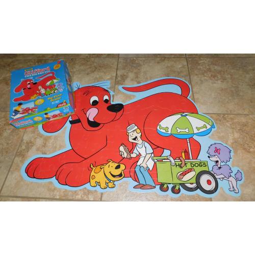 25-1366 2001 Boxed Clifford The Big Red Dog Floor Puzzle 50 Piece 24" x 34.5"