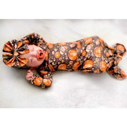 baby gown, knotted gown, tie gown with bow, baby going home outfit girl, baby gown coming home outfit, baby gown set, pumpkin gown