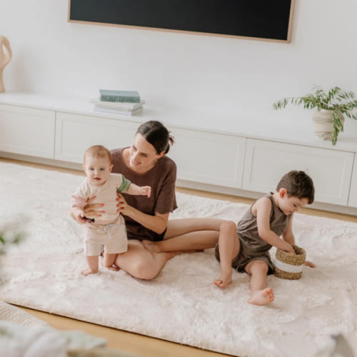 Deluxe Shaggy Relax Mat - 1.4" Thick Foam Base