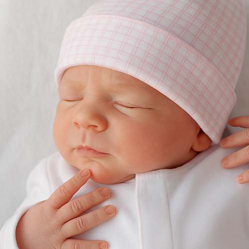 Peek-A-Boo Wishes Hat - Pink