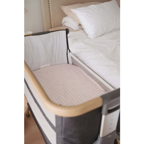Waterproof Co Sleeper Fitted Sheet - Pink Gingham – Hey Mumma Co.