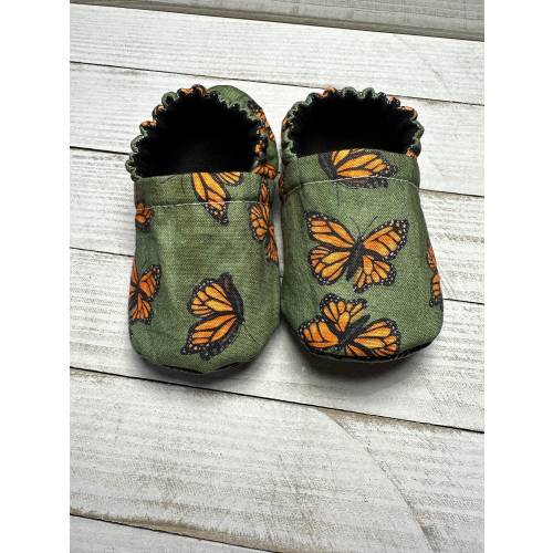 Monarch Butterfly Baby Shoes: Reversible Soft Sole Cotton Booties