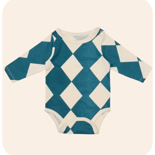 Confetti Longsleeve Onesie – Young Days