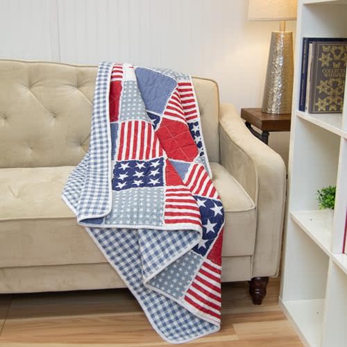 Donna Sharp Stars & Stripes Cotton Quilted Throw/Blanket. Includes a 55" x 60" Quilted Pieced Throw. Machine Washable - Perfect for Americana Rustic Decor