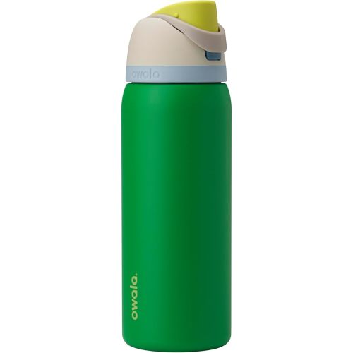 Owala FreeSip Insulated Stainless Steel Water Bottle with Straw, BPA-Free Sports Water Bottle, Great for Travel, 32 Oz, Putting Green