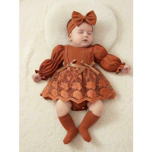 3-Piece Newborn Baby Girl Solid Color Knitted Long-Sleeved Bodysuit With Bow Headband And Thigh-High Socks Photography Set. Puff Sleeves And Embroidered Mesh Skirt Design, Soft And Breathable Fabric, Suitable For Home, Styling And Photography, Suitable Fo