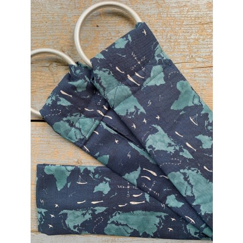 Globe trotter, baby weigh sling