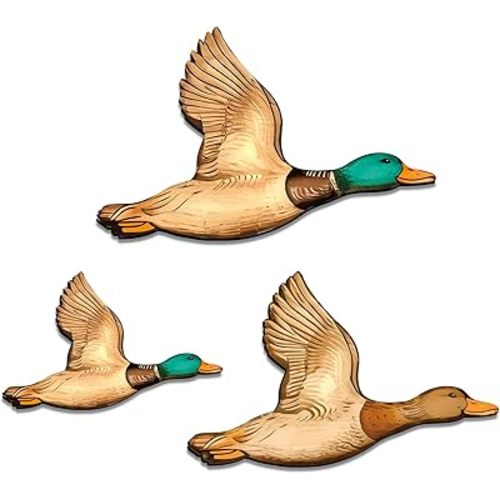 3Pcs Duck Hunting Wall Decor Wooden Flying Ducks Decor Rustic Farmhouse Wall Art Signs for Nursery Office Classroom Playroom Living Room Hanging Decorations Small Set