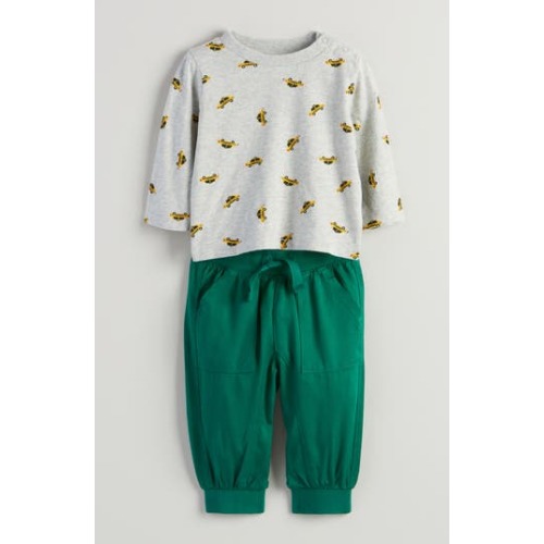 T-Shirt & Joggers Set, 3M
