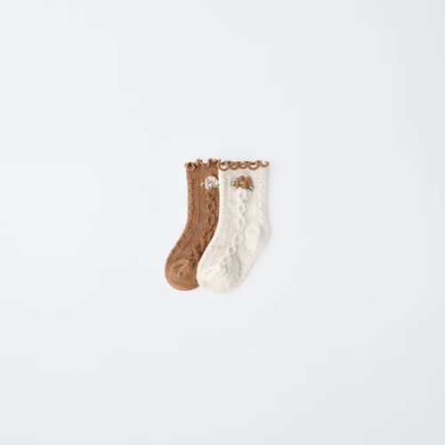 TWO-PACK OF FLORAL AND SCALLOPED TRIM SOCKS - Caramel | ZARA United States