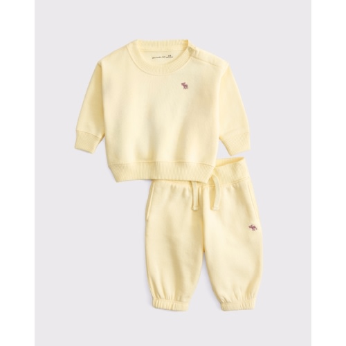baby essential icon crew sweatshirt set