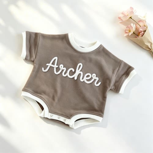 Custom Name Baby Short Sleeve Shirt, Personalized Bubble Romper, Embroidered Name Baby Tshirt,Newborn Announcement Baby Outfit,Baby Bodysuit