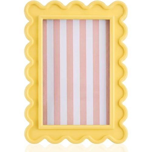 AceOrbit 4x6 Inches Light Yellow Flower Wavy Scalloped Picture Frame Cute