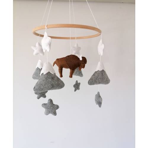 Bison Baby Mobile, Buffalo Mobile, American Bison Mobile, Felt Crib Mobile, Bison Nursery Decor, Mountains Mobile, Baby Shower Gift