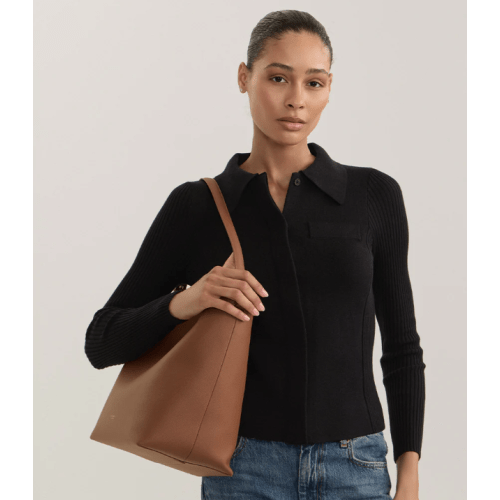 Harlow Vegan Midi diaper bag color: TERRA