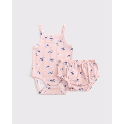 baby pointelle bodysuit set - 9M