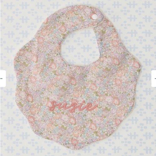 Scallop Bib