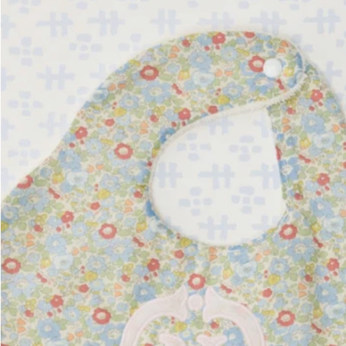 Scallop Bib