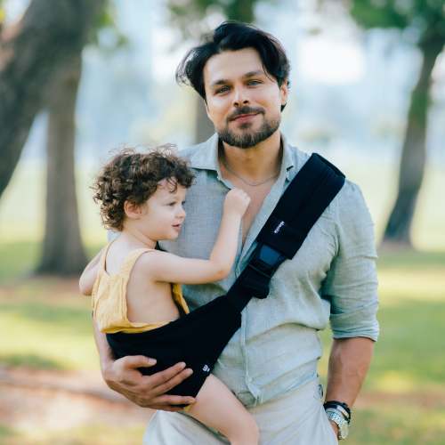 MomSwing Baby Carrier - Intense Black – Momsilk