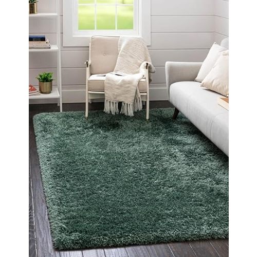 Rugs.com Infinity Collection Solid Shag Area Rug 3' x 5' Forest Green Shag Rug Perfect for Living Rooms, Large Dining Rooms, Open Floorplans