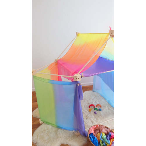 Playfort – Sarah's Silks