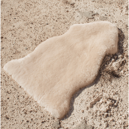 Sheepskin Playmat for Babies - Milk Wrigglemat - BINIBAMBA Playmats