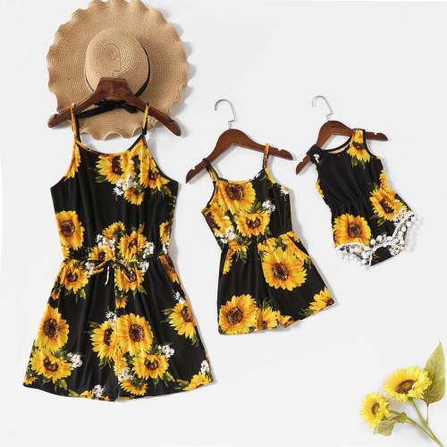 PatPat Women Jumpsuits Rompers for Women Sunflower Floral Mommy and Me Family Matching Summer Outfits Black Jumpsuit for Women,M