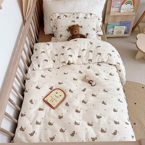 AOJIM Kids Bedding Duvet Cover 1 Piece with Little Bee and Brown Bear, Cotton Toddler 2-layer gauze Muslin Comforter Cover 47X59'', Ruffled Design Baby Duvet Protector for Girls Boys, Machine Washable
