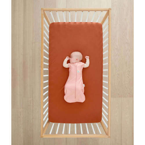 Organic Fitted Sheet Rust (Bassinet, Cot) – ergoPouch AU