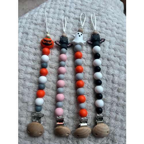 Bat, pumpkin and ghost Halloween dummy clips