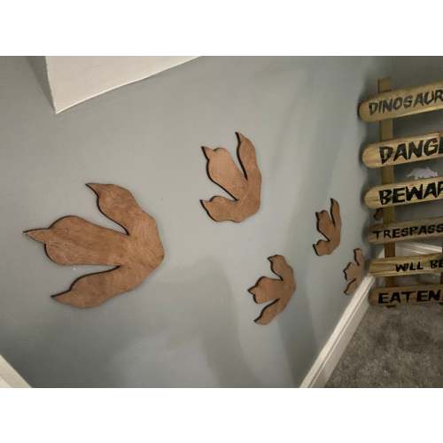 Wooden dinosaur footprints x 5 - dinosaur bedroom decoration boys bedroom dinosaur wall art design wall decor girls room rustic jungle theme