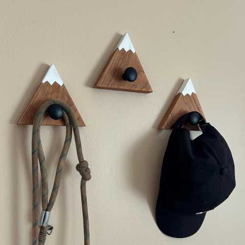 Handmade Decorative Snowy Mountain Wall Hanger
