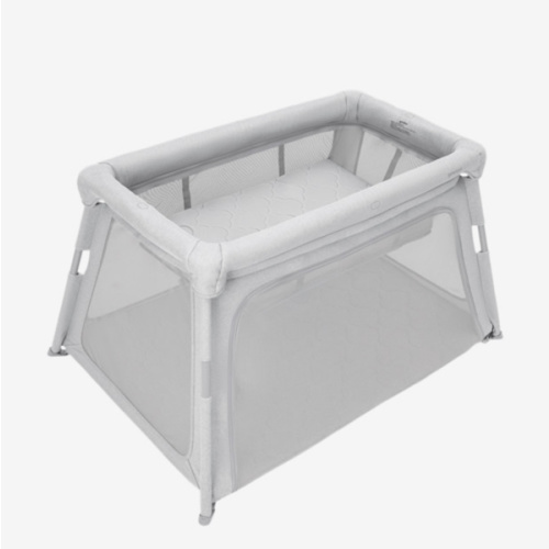 Newton Deluxe Travel Crib & Play Yard with Bassinet attachment