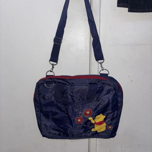 vintage thrift find Navy blue Winnie the Pooh travel...