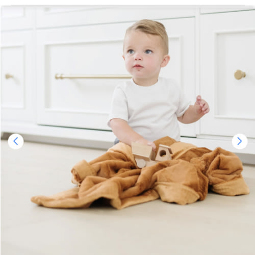 Saranoni Lush Receiving Blanket – Shop Ultra-Soft Comfort