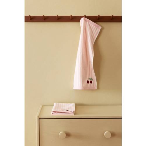2-PACK EMBROIDERED-DETAIL GUEST TOWELS